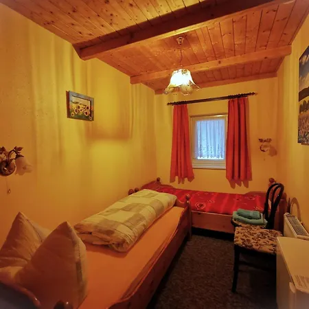 Zum Wiesengrund * Frauenhagen