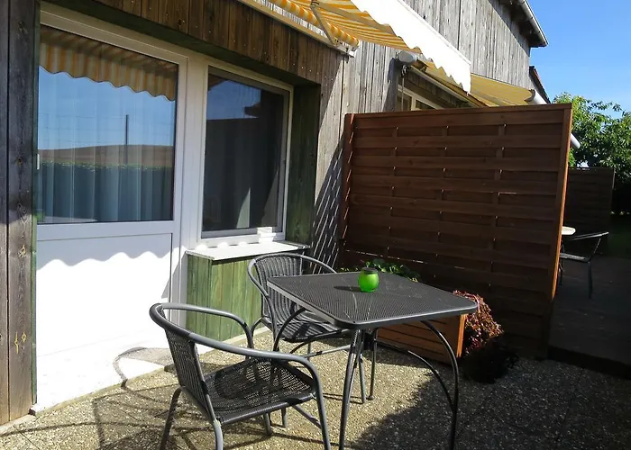 Zum Wiesengrund Апартаменты *